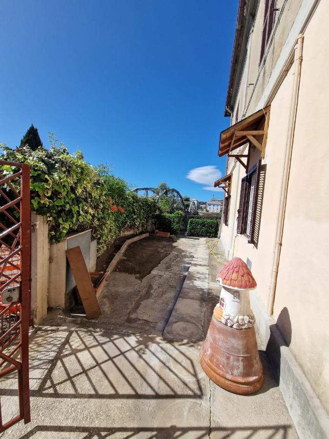 Appartamento Per Chi Ama Prendere Il Caffe In Terrazzo Рим Екстериор снимка