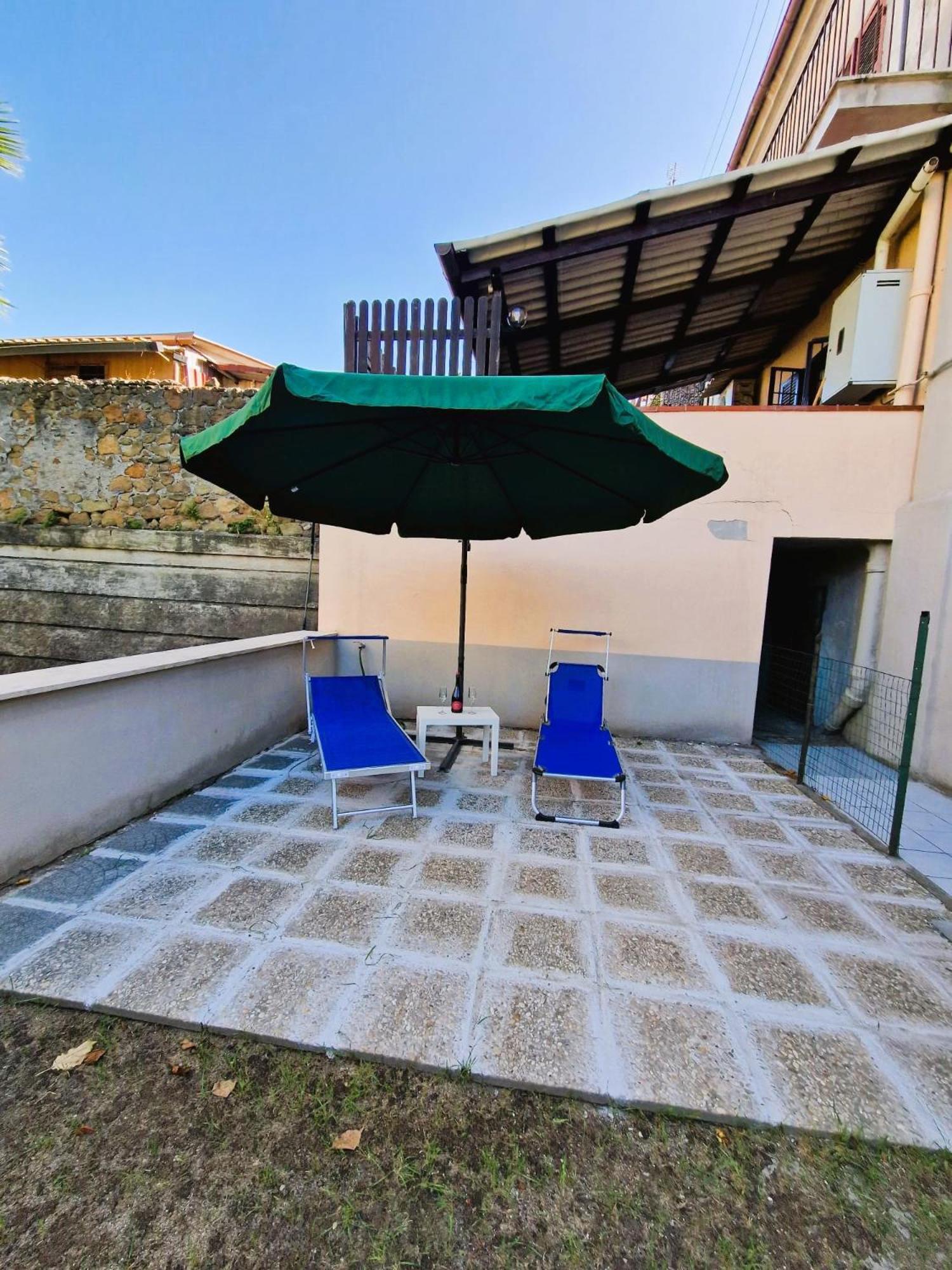Appartamento Per Chi Ama Prendere Il Caffe In Terrazzo Рим Екстериор снимка